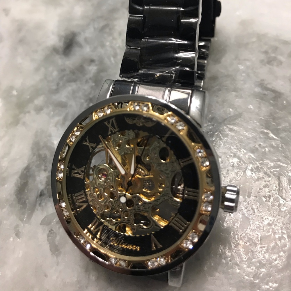 New Fancy Men’s Watch. Winner brand